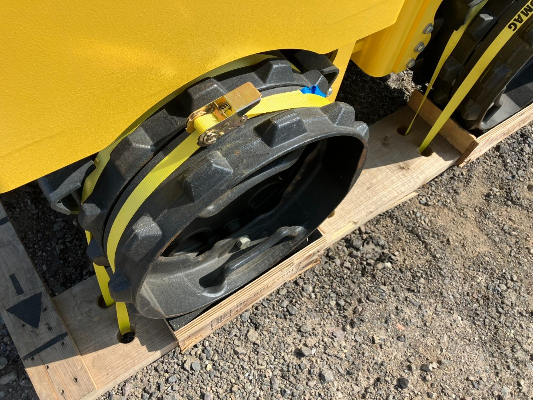 Veltnis BOMAG DE BMP 8500  Stage V/Tier 4f: foto 11