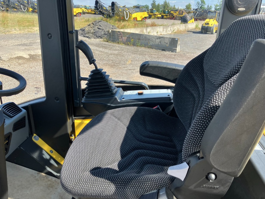 Veltnis BOMAG DE BW 11 RH-5  Stage V/Tier 4f: foto 12