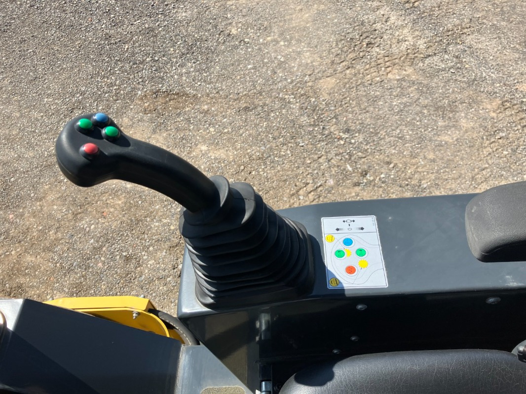 BOMAG DE BW 124 DH-5 Stage V/Tier 4f - Veltnis: foto 5 BOMAG DE BW 124 DH-5 Stage V/Tier 4f - Veltnis: foto 5