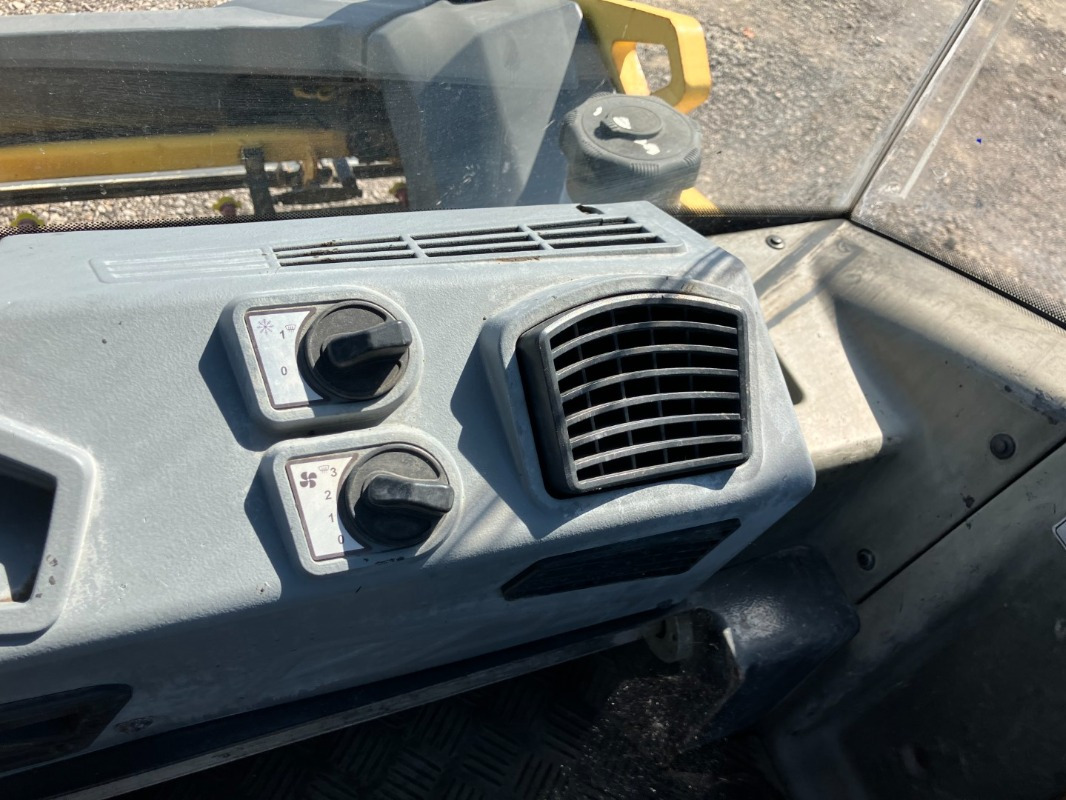 BOMAG DE BW 161 AD-5 Stage IIIb/Tier 4i - Veltnis: foto 5 BOMAG DE BW 161 AD-5 Stage IIIb/Tier 4i - Veltnis: foto 5