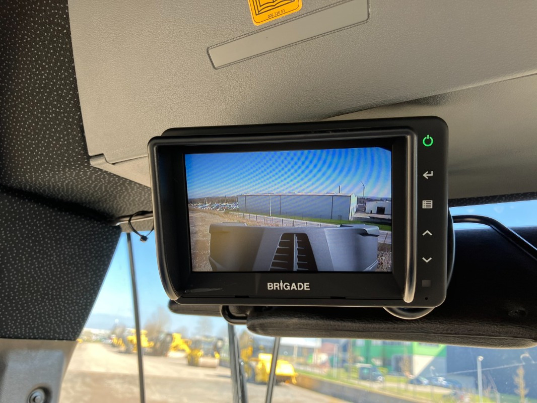 Ceļu veltnis BOMAG DE BW 161 ADO-5  STage V/Tier 4f: foto 8