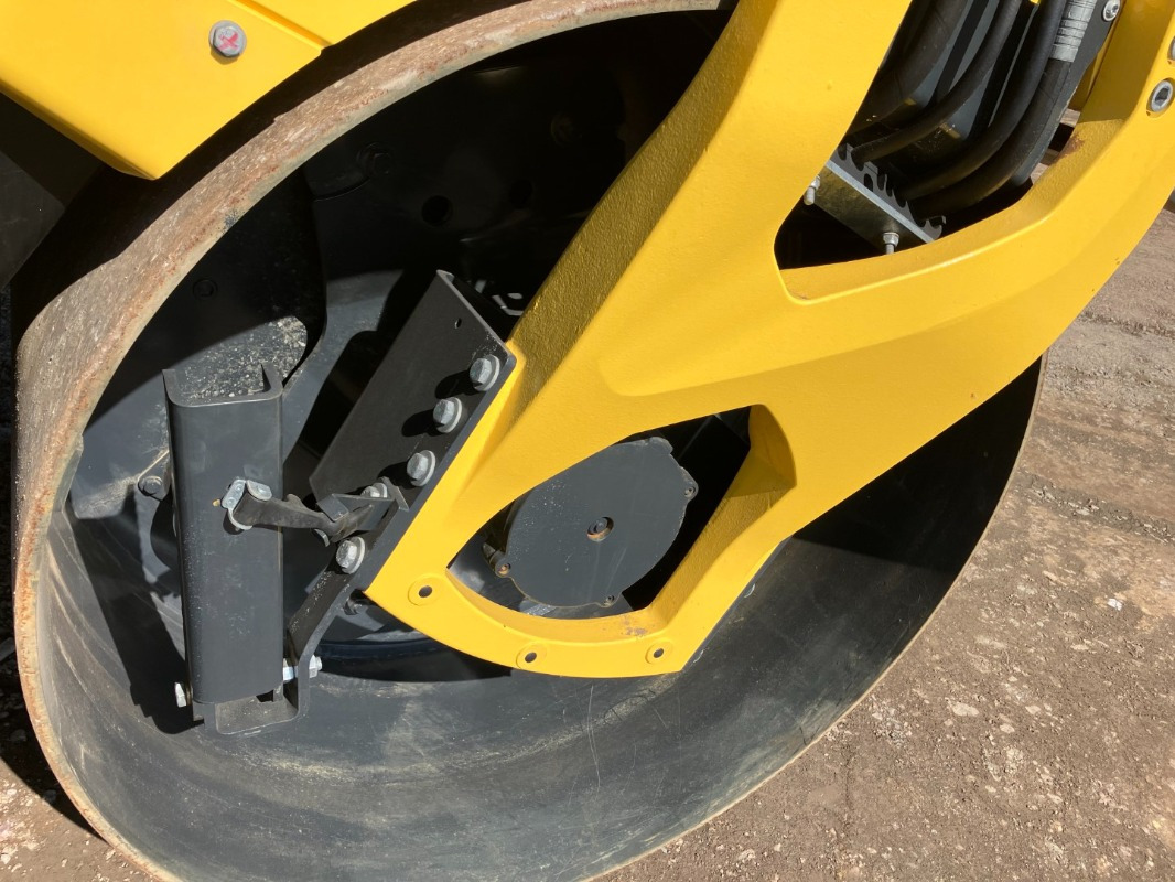 Ceļu veltnis BOMAG DE BW 161 ADO-5  STage V/Tier 4f: foto 35
