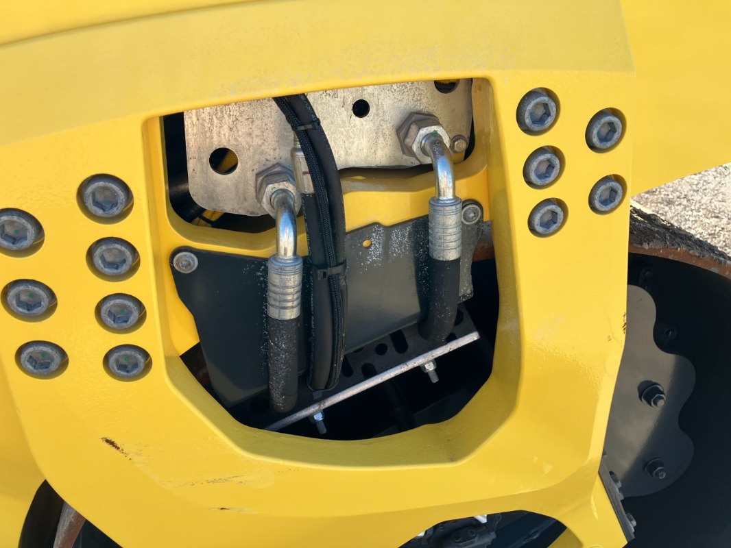 Ceļu veltnis BOMAG DE BW 161 ADO-5  STage V/Tier 4f: foto 22