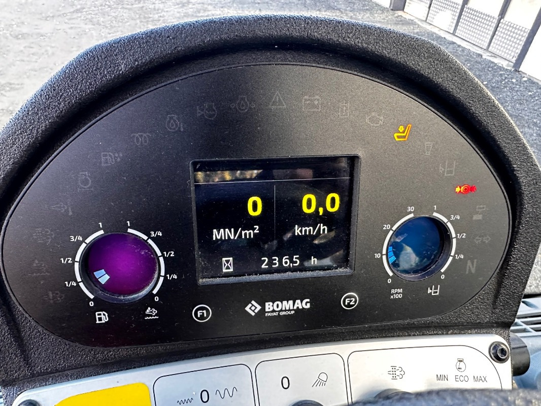 BOMAG DE BW 177 BVC-5 Stage V/Tier 4f - Vibrorullis: foto 3 BOMAG DE BW 177 BVC-5 Stage V/Tier 4f - Vibrorullis: foto 3