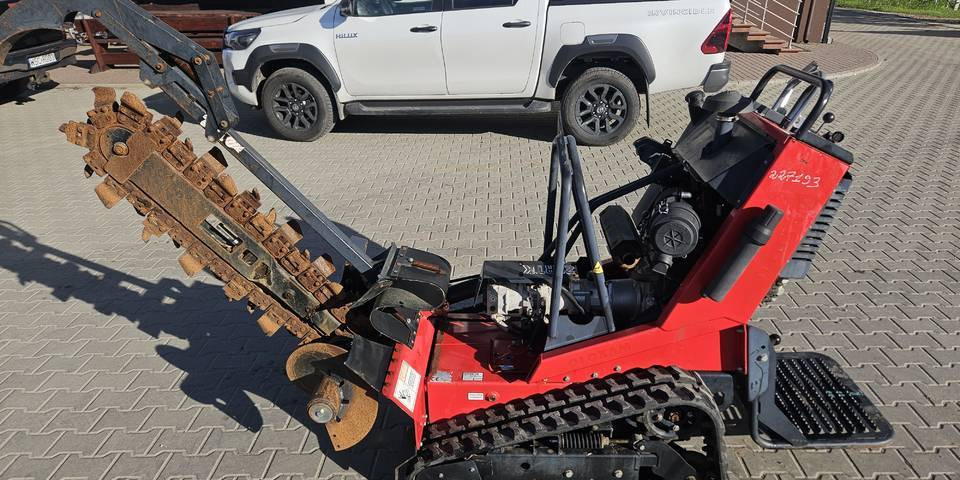Koparka łańcuchowa Barreto 20RTK E2024TK baretto - Tranšeju racējs: foto 1 Koparka łańcuchowa Barreto 20RTK E2024TK baretto - Tranšeju racējs: foto 1