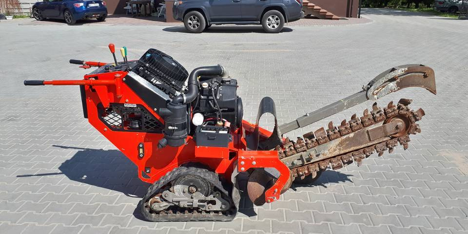 Koparka łańcuchowa Vermeer RTX150 na gąsienicach - Tranšeju racējs: foto 1 Koparka łańcuchowa Vermeer RTX150 na gąsienicach - Tranšeju racējs: foto 1