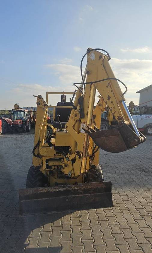 Koparka łańcuchowa Vermeer V3550 przesuw ramie kopiące pług - Tranšeju racējs: foto 3 Koparka łańcuchowa Vermeer V3550 przesuw ramie kopiące pług - Tranšeju racējs: foto 3