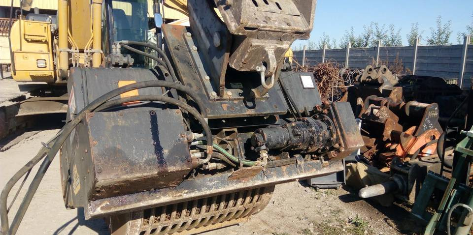 Łyżka przesiewająca Rotar HEX1000S 1m3 wymienne sita - Šķirošanas kauss - Celtniecības tehnika: foto 4 Łyżka przesiewająca Rotar HEX1000S 1m3 wymienne sita - Šķirošanas kauss - Celtniecības tehnika: foto 4