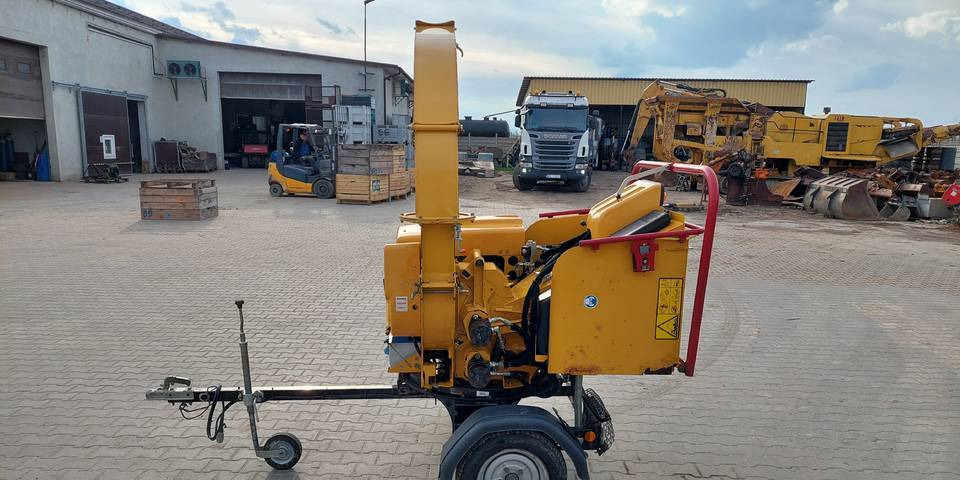 Rębak Vermeer BC160XL 2015 750kg - Šķeldotājs: foto 5 Rębak Vermeer BC160XL 2015 750kg - Šķeldotājs: foto 5