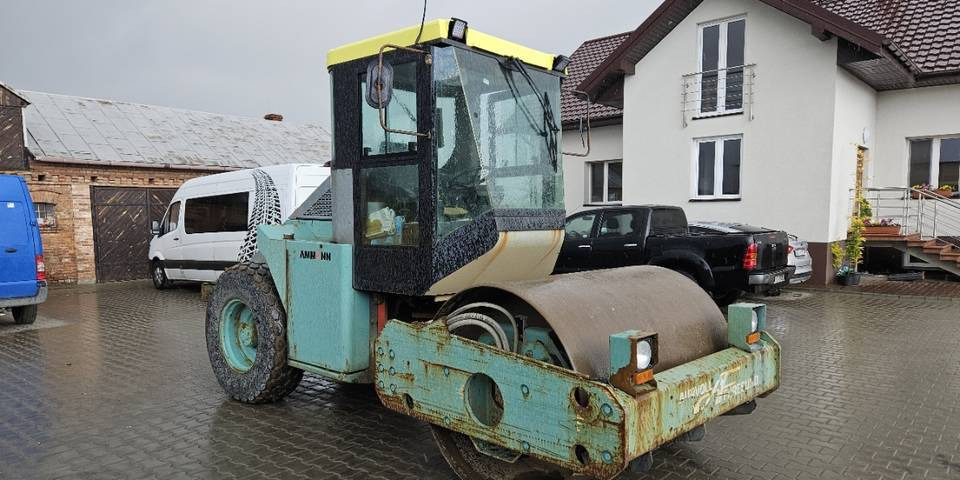 Walec Ammann AC70-2N guma-stal - Vibrorullis: foto 2 Walec Ammann AC70-2N guma-stal - Vibrorullis: foto 2