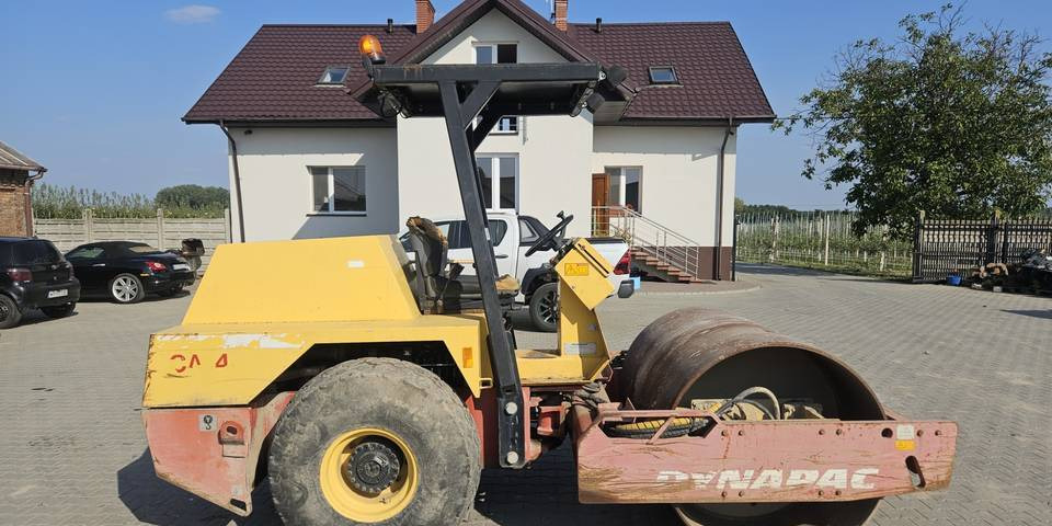 Walec drogowy Dynapac CA141C guma-stal 4800 kg - Vibrorullis: foto 1 Walec drogowy Dynapac CA141C guma-stal 4800 kg - Vibrorullis: foto 1