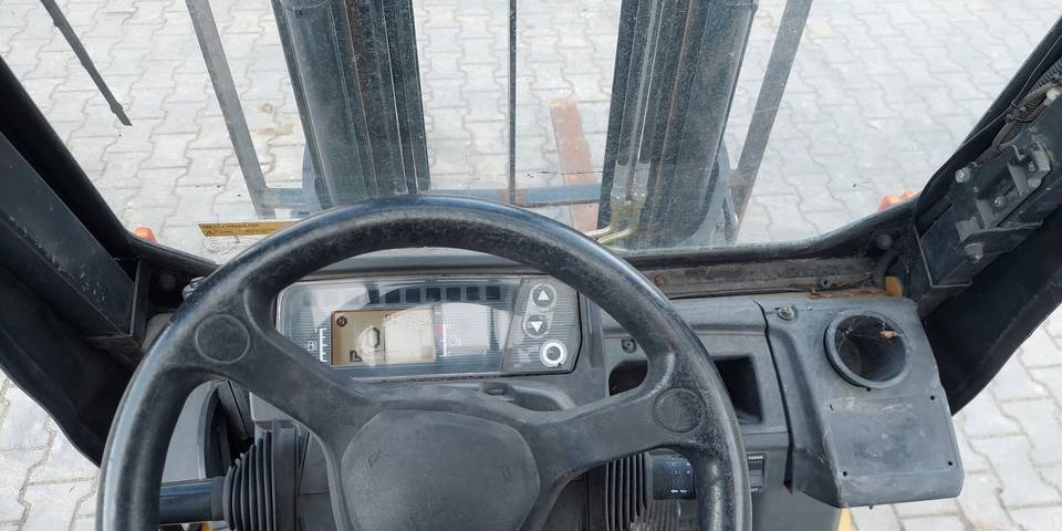 Wózek widłowy Caterpillar GP15N 1,5t pozycjoner, przesuw CAT līzingu Wózek widłowy Caterpillar GP15N 1,5t pozycjoner, przesuw CAT: foto 10