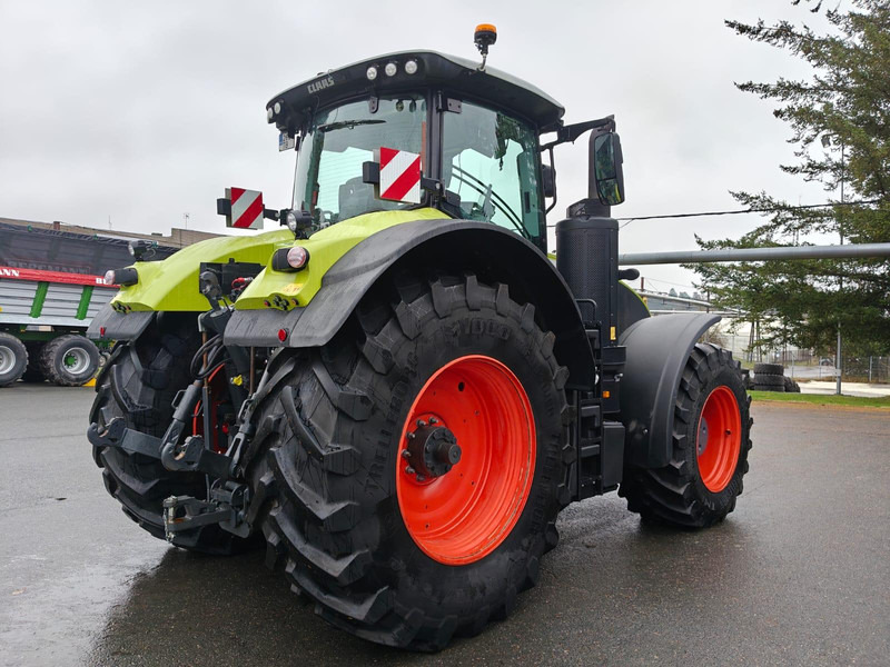Claas Axion 920 Cmatic GREEN FIT - Traktors: foto 4 Claas Axion 920 Cmatic GREEN FIT - Traktors: foto 4