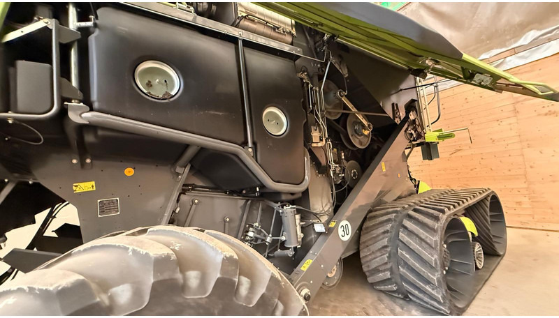 Claas Lexion 770 TT Vario 1080 - Labības kombains: foto 5 Claas Lexion 770 TT Vario 1080 - Labības kombains: foto 5