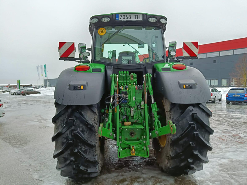 John Deere 6215R - Traktors: foto 5 John Deere 6215R - Traktors: foto 5
