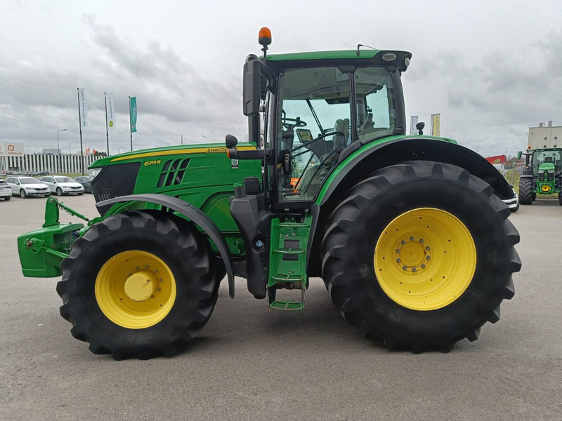 John Deere 6215R - Traktors: foto 4 John Deere 6215R - Traktors: foto 4