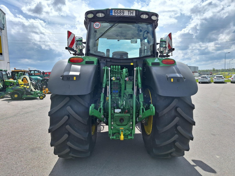 John Deere 6R 155 Autopower - Traktors: foto 4 John Deere 6R 155 Autopower - Traktors: foto 4