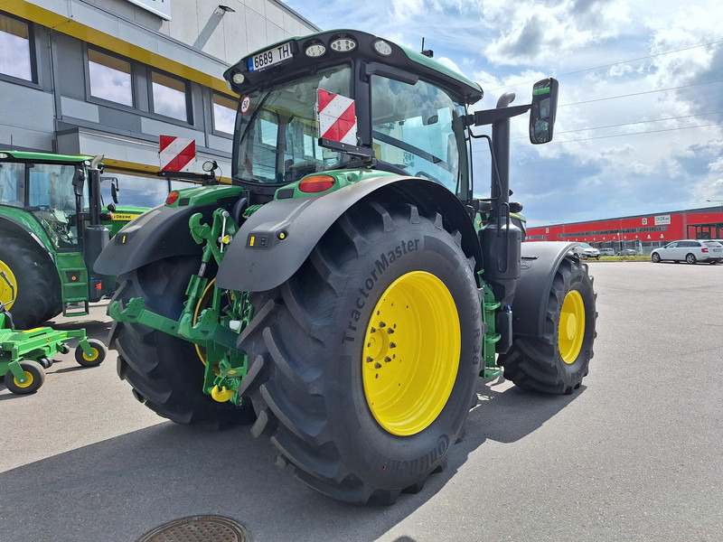 John Deere 6R 155 Autopower - Traktors: foto 3 John Deere 6R 155 Autopower - Traktors: foto 3