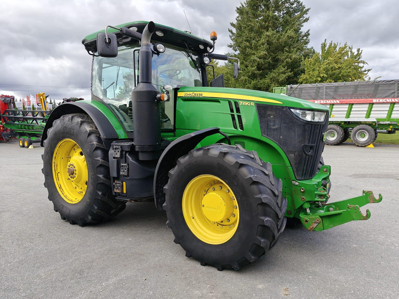 John Deere 7290R e23 - Traktors: foto 1 John Deere 7290R e23 - Traktors: foto 1
