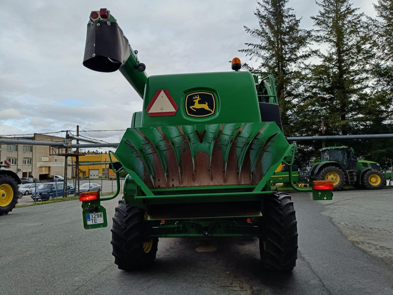 John Deere T550 - Labības kombains: foto 4 John Deere T550 - Labības kombains: foto 4