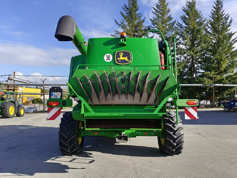 John Deere W650 i 722X - Labības kombains: foto 5 John Deere W650 i 722X - Labības kombains: foto 5