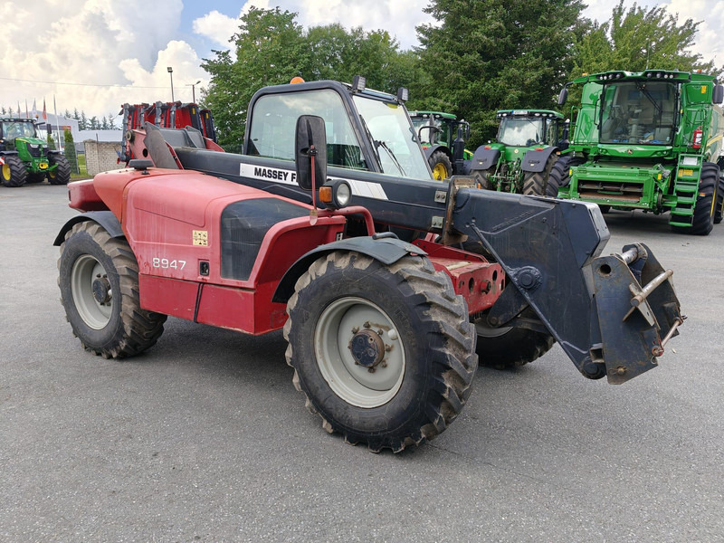 Lauksaimniecības tehnika Massey Ferguson 8947: foto 1