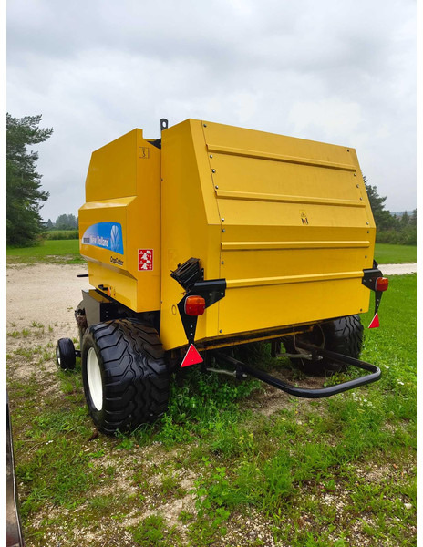 New Holland BR 6090 - Rituļu prese: foto 2 New Holland BR 6090 - Rituļu prese: foto 2