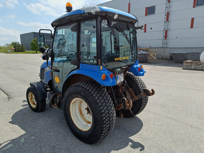 New Holland Boomer 40 - Traktors: foto 5 New Holland Boomer 40 - Traktors: foto 5