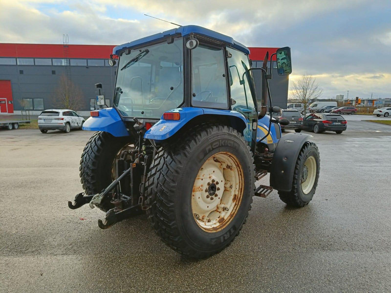 New Holland T 5050 - Traktors: foto 5 New Holland T 5050 - Traktors: foto 5