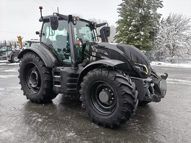 Valtra T255 Versu RTK - Traktors: foto 1 Valtra T255 Versu RTK - Traktors: foto 1