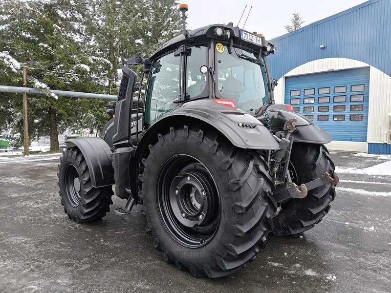 Valtra T255 Versu RTK - Traktors: foto 5 Valtra T255 Versu RTK - Traktors: foto 5