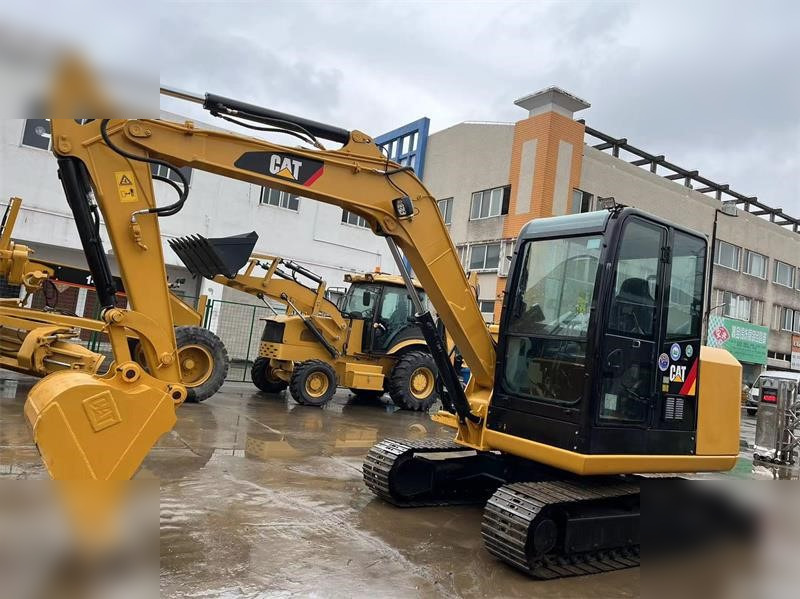 CATERPILLAR 305.5E2 - Mini-ekskavators: foto 2 CATERPILLAR 305.5E2 - Mini-ekskavators: foto 2