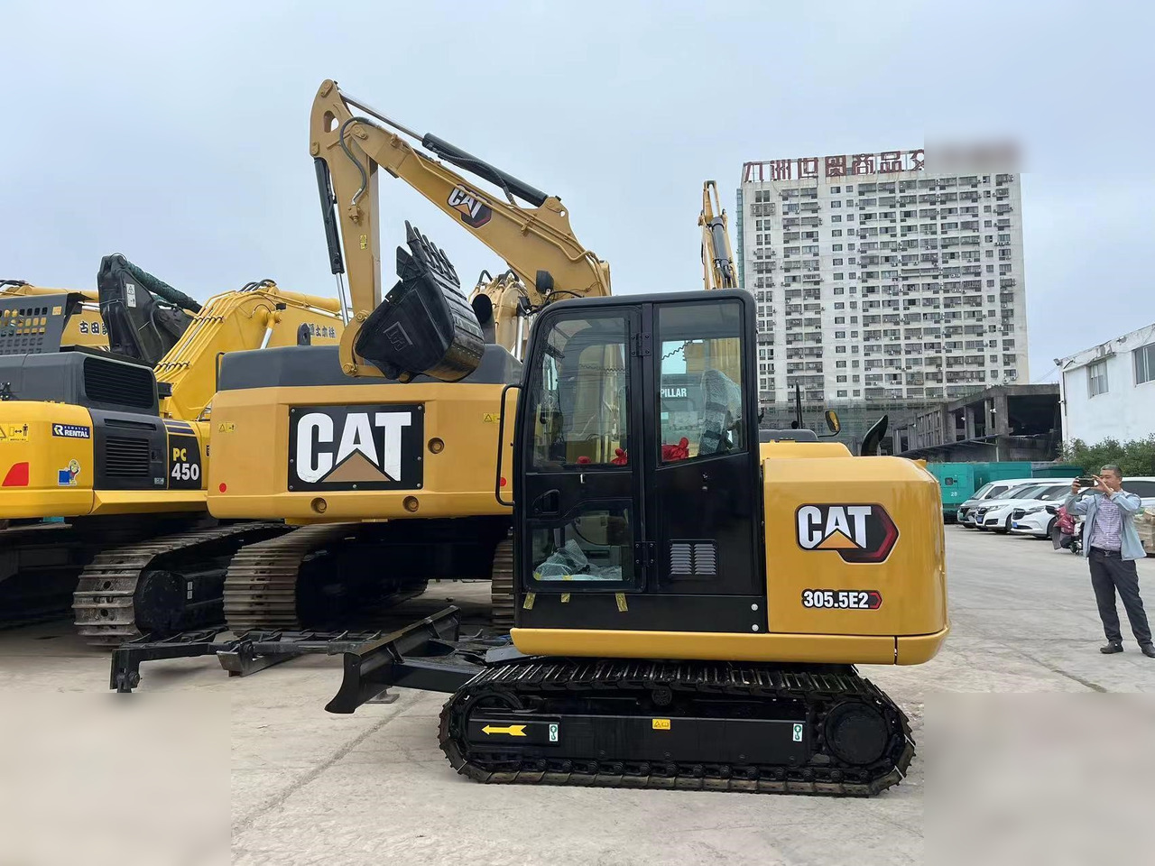 CATERPILLAR 305.5E2 - Mini-ekskavators: foto 1 CATERPILLAR 305.5E2 - Mini-ekskavators: foto 1