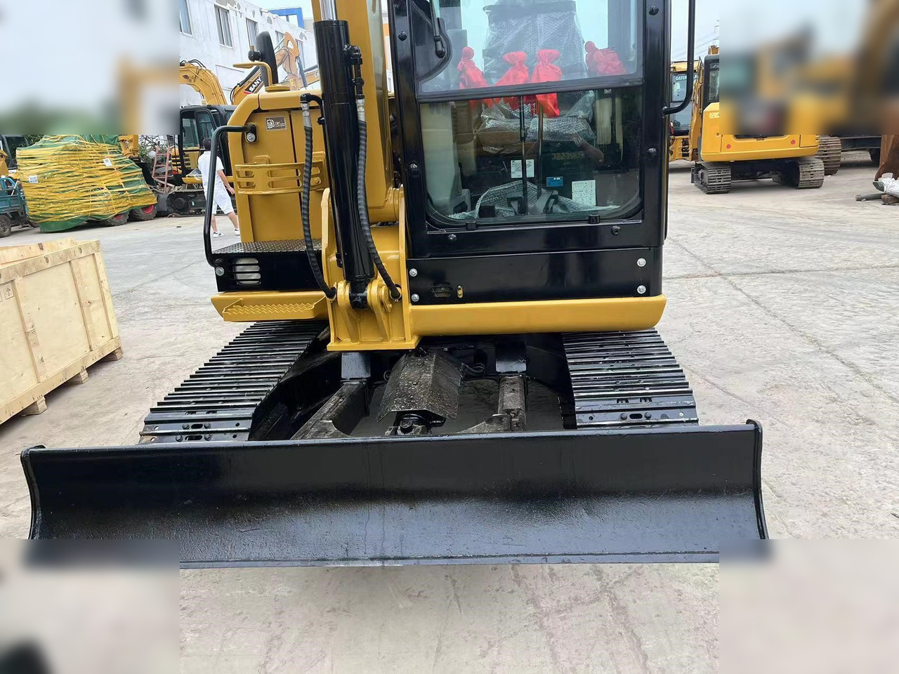 CATERPILLAR 305.5E2 - Mini-ekskavators: foto 3 CATERPILLAR 305.5E2 - Mini-ekskavators: foto 3