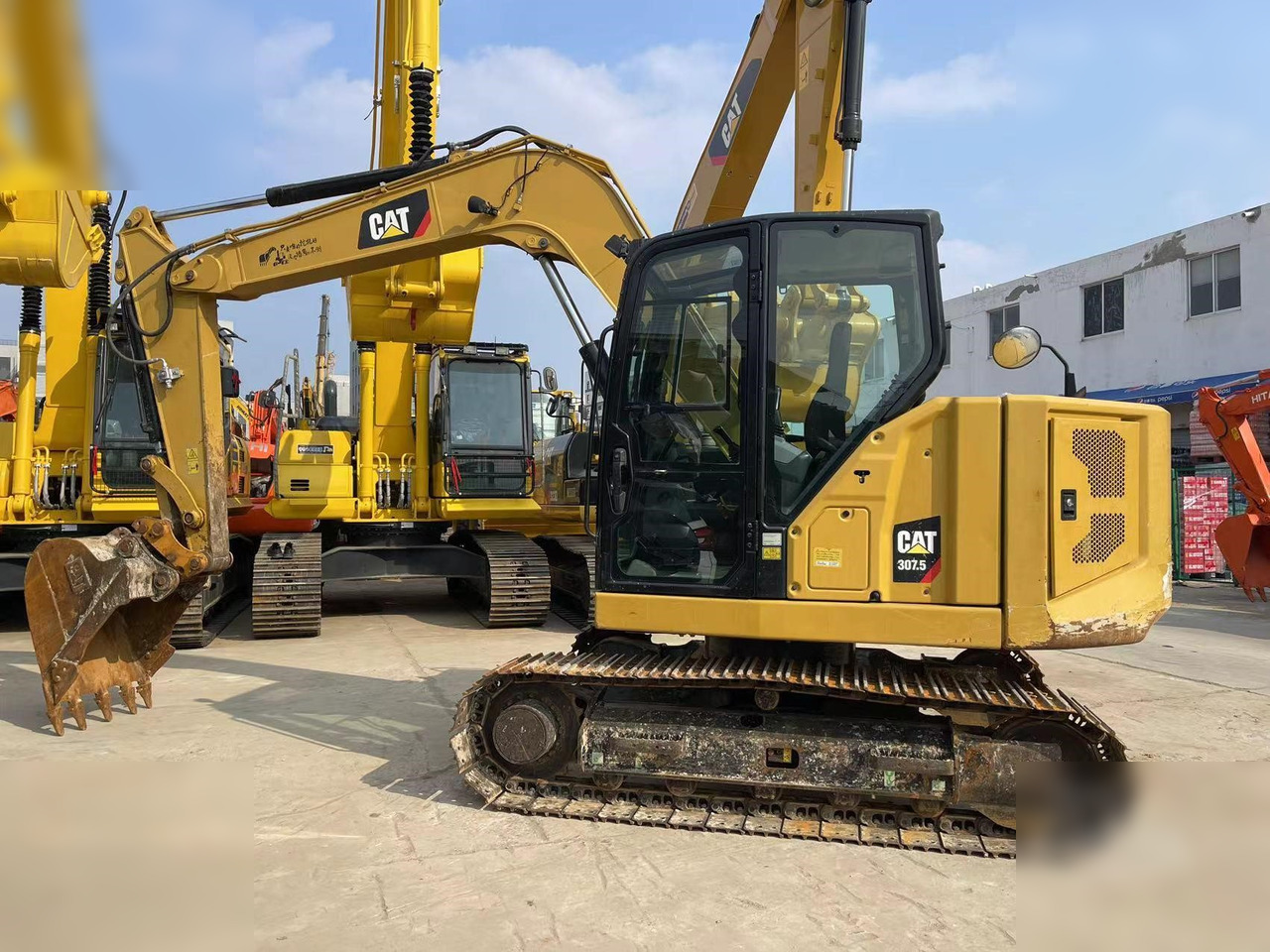 CATERPILLAR 307.5 - Kāpurķēžu ekskavators: foto 1 CATERPILLAR 307.5 - Kāpurķēžu ekskavators: foto 1