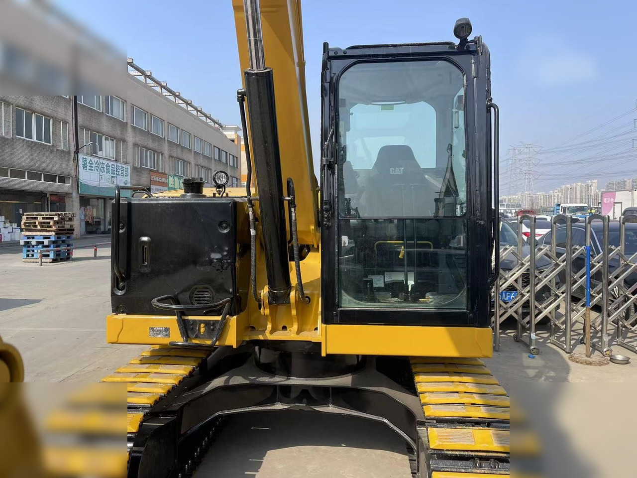CATERPILLAR 307.5 - Kāpurķēžu ekskavators: foto 4 CATERPILLAR 307.5 - Kāpurķēžu ekskavators: foto 4