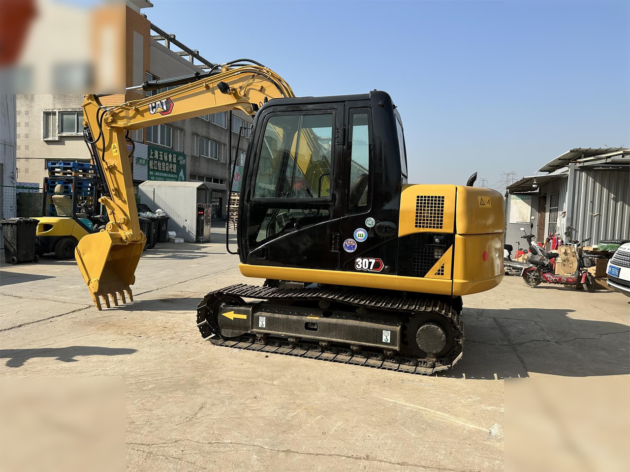 CATERPILLAR 307D - Kāpurķēžu ekskavators: foto 1 CATERPILLAR 307D - Kāpurķēžu ekskavators: foto 1