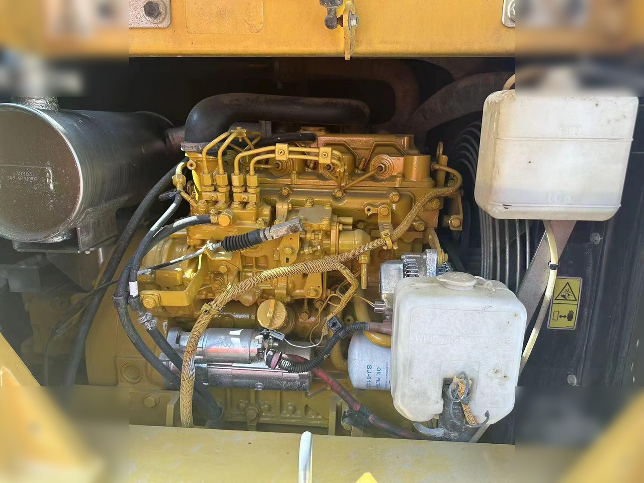 CATERPILLAR 307E2 - Kāpurķēžu ekskavators: foto 5 CATERPILLAR 307E2 - Kāpurķēžu ekskavators: foto 5