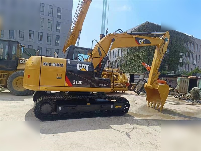 CATERPILLAR 312D - Kāpurķēžu ekskavators: foto 2 CATERPILLAR 312D - Kāpurķēžu ekskavators: foto 2