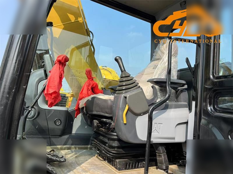 Kāpurķēžu ekskavators CATERPILLAR 312D2 GC: foto 6