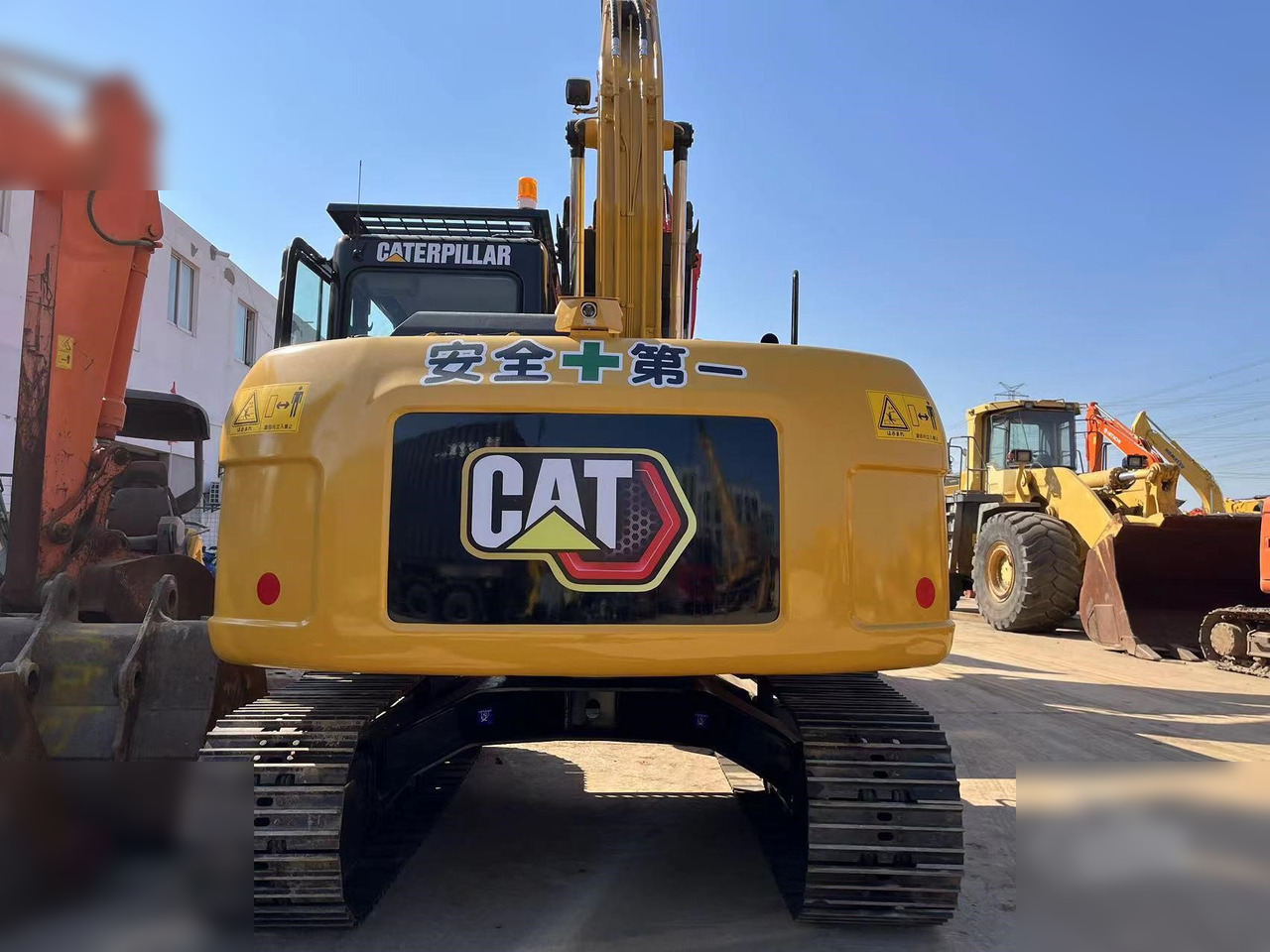 CATERPILLAR 313D2 GC - Kāpurķēžu ekskavators: foto 4 CATERPILLAR 313D2 GC - Kāpurķēžu ekskavators: foto 4