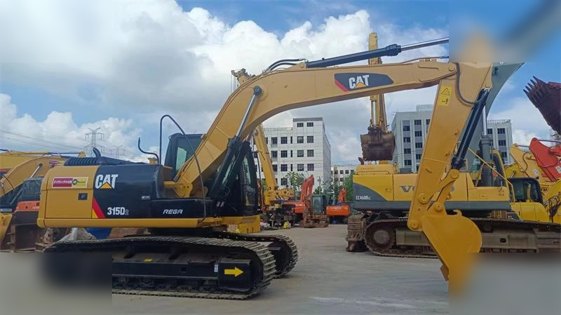 CATERPILLAR 315D - Kāpurķēžu ekskavators: foto 1 CATERPILLAR 315D - Kāpurķēžu ekskavators: foto 1