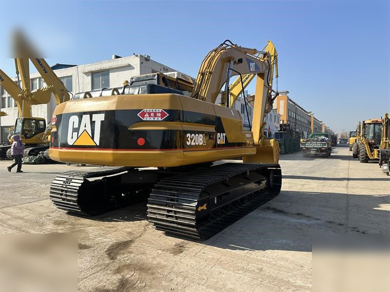 CATERPILLAR 320BL - Kāpurķēžu ekskavators: foto 4 CATERPILLAR 320BL - Kāpurķēžu ekskavators: foto 4