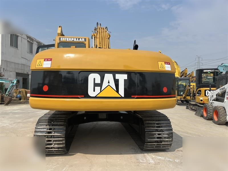 CATERPILLAR 320C - Kāpurķēžu ekskavators: foto 3 CATERPILLAR 320C - Kāpurķēžu ekskavators: foto 3