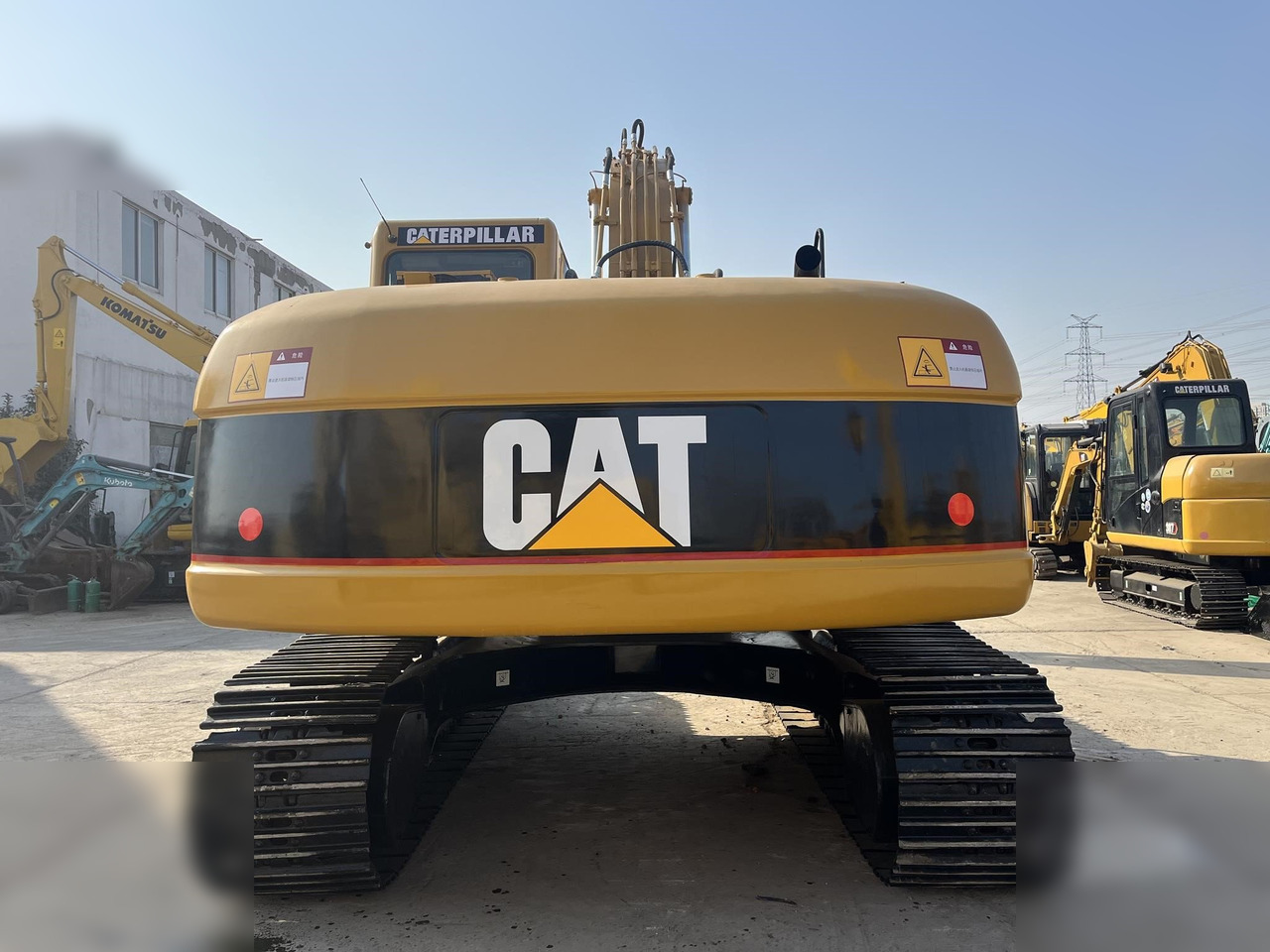 CATERPILLAR 320CL - Kāpurķēžu ekskavators: foto 5 CATERPILLAR 320CL - Kāpurķēžu ekskavators: foto 5
