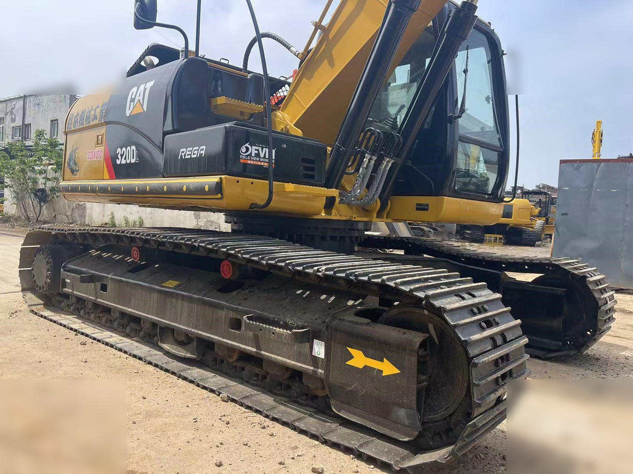 Kāpurķēžu ekskavators CATERPILLAR 320DL: foto 6