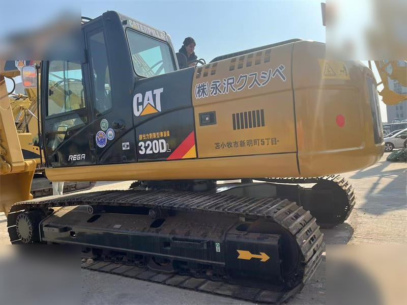 CATERPILLAR 320DL - Kāpurķēžu ekskavators: foto 5 CATERPILLAR 320DL - Kāpurķēžu ekskavators: foto 5