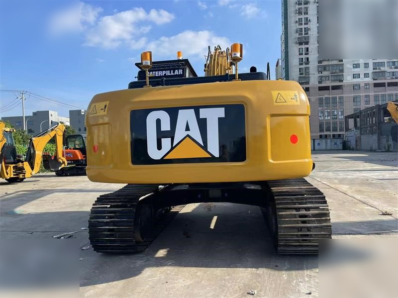Kāpurķēžu ekskavators CATERPILLAR 320DL: foto 7