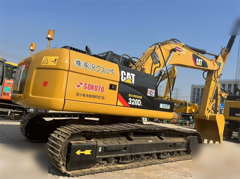 CATERPILLAR 320DL - Kāpurķēžu ekskavators: foto 2 CATERPILLAR 320DL - Kāpurķēžu ekskavators: foto 2