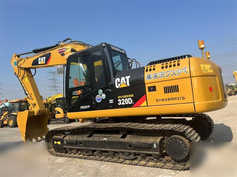CATERPILLAR 320DL - Kāpurķēžu ekskavators: foto 1 CATERPILLAR 320DL - Kāpurķēžu ekskavators: foto 1